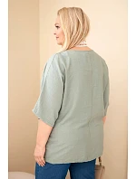 Dámska viskózna blúzka Plus Size s krátkymi rukávmi a ozdobnou šatkou khaki