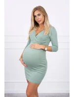 Priliehavé šaty s prestrihom pod prsiami tmavo mätovej farby