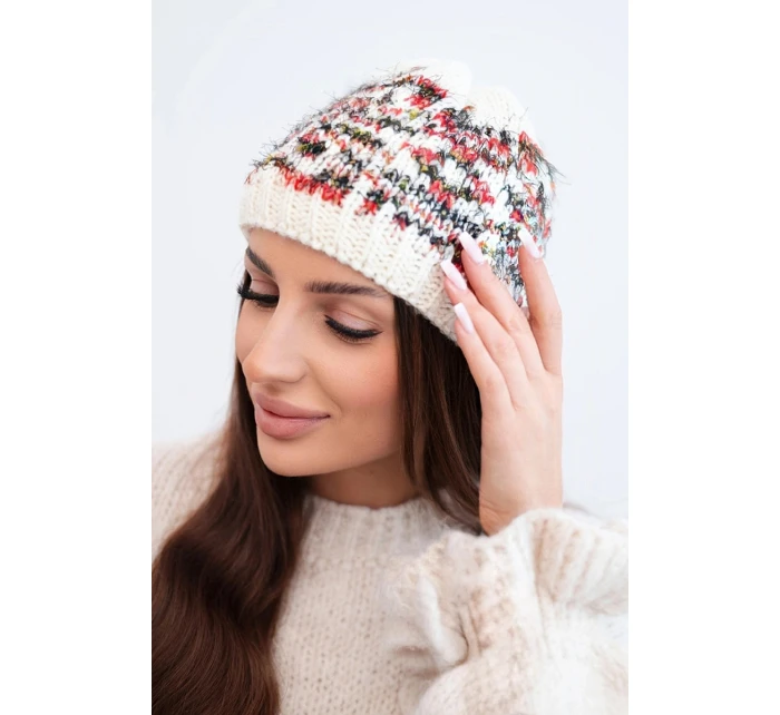 Dámska zimná vlnená čiapka s nórskym vzorom K354 ecru+red