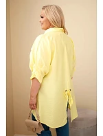 Dámská plus size bavlněná košile s knoflíky a límečkem žlutá Dámská plus size bavlněná košile s knoflíky a límečkem žlutá