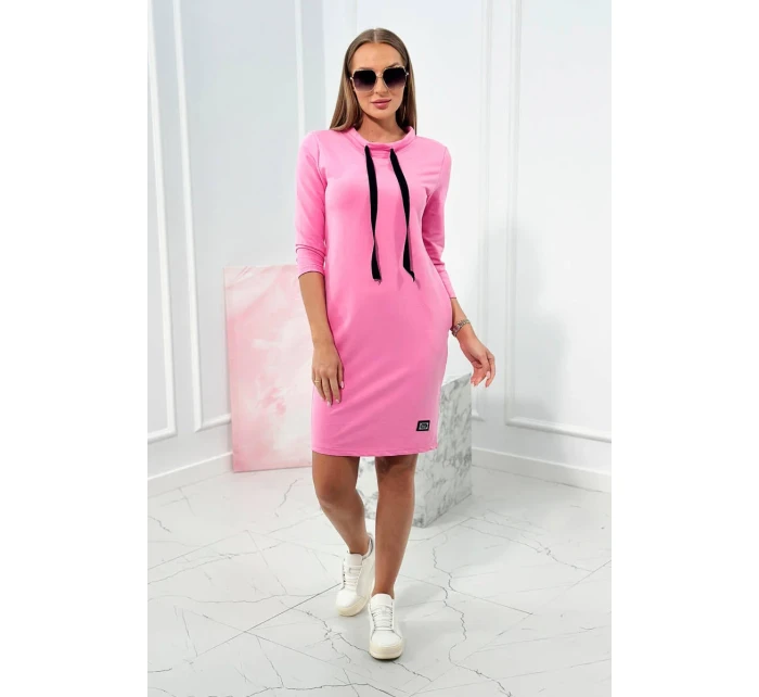 Šaty s viazaným výstrihom ružový Šaty s viazaným výstrihom ružový