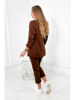 Elegantné sako s nohavicami zaviazanými vpredu hnedý
