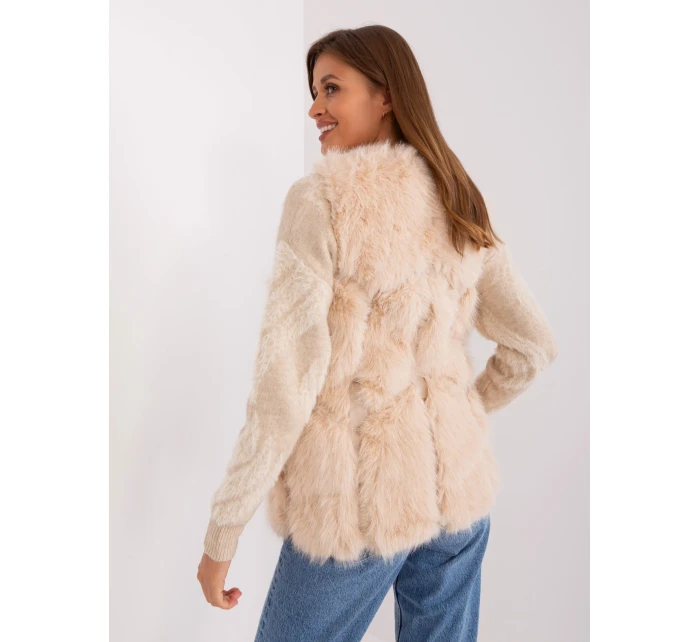 Kamizelka AT KZ model 18987477 beżowy - FPrice