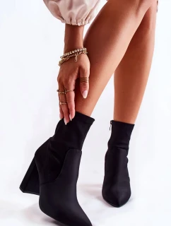 Dámska obuv na podpätku Material Black Amile