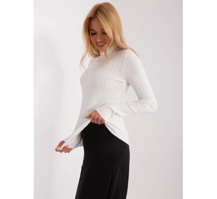 Sweter PM SW model 18900679 ecru - FPrice Sweter PM SW model 18900679 ecru - FPrice