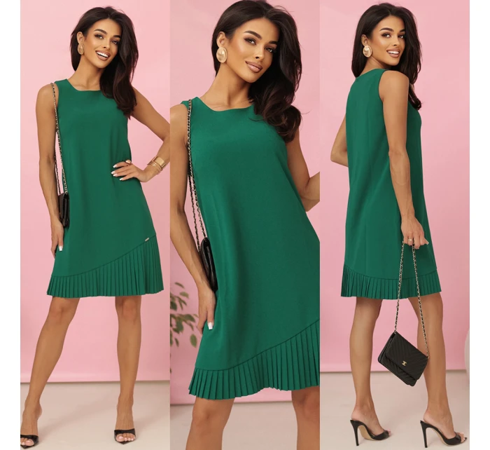 308-4 KARINE elegantné trapézové šaty s asymetrickými pásmi - ZELENÉ