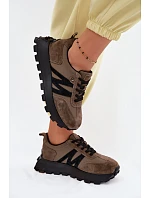 Dámské kožené semišové tenisky na platformě Vinceza 41520 tmavě zelené