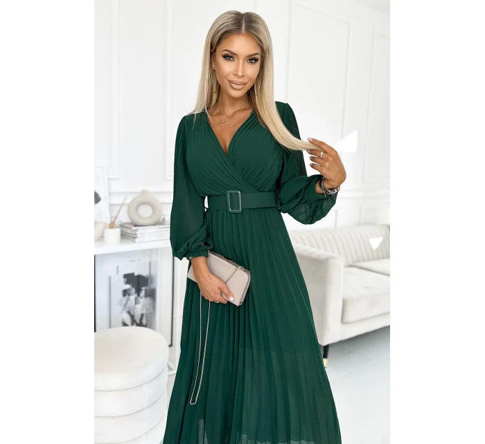 414-1 KLARA plisované šaty s opaskom a výstrihom - BOTTLE GREEN 414-1 KLARA plisované šaty s opaskom a výstrihom - BOTTLE GREEN