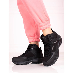 Trendy černé  trekingové boty dámské bez podpatku