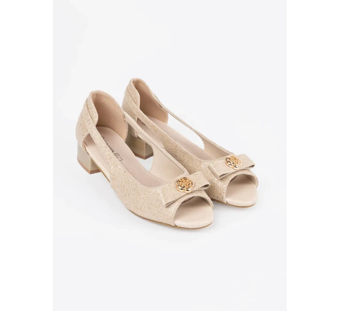 Praktické zlaté dámske topánky Obcas Praktické zlaté dámske topánky Obcas