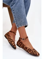 Dámské baleríny s páskem a přezkou Panterka model 21747608 - Boto