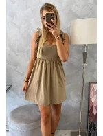 Šaty s volánky model 21770357 camel - Kesi Šaty s volánky model 21770357 camel - Kesi