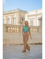 model 18360094 Halenka bez rukávů béžová - STYLOVE model 18360094 Halenka bez rukávů béžová - STYLOVE