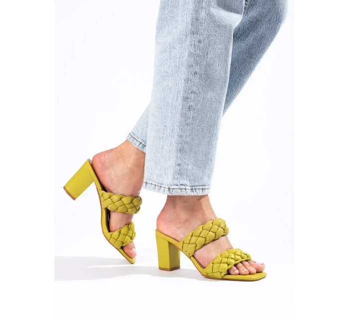 Exkluzívne zelené nazúvaky dámske na širokom podpätku