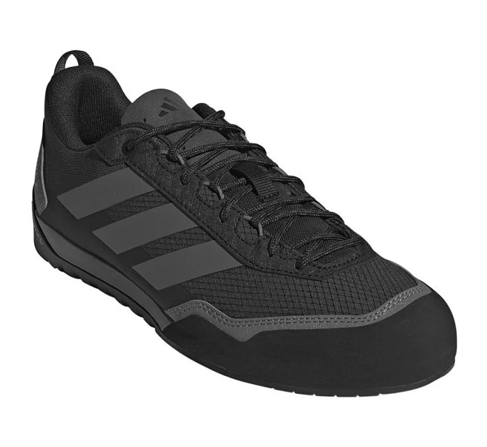 Boty Terrex Solo model 22060014 - ADIDAS Boty Terrex Solo model 22060014 - ADIDAS