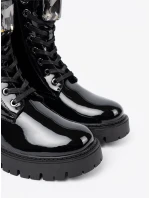 Pekné členkové topánky na platforme pre ženy Pekné členkové topánky na platforme pre ženy