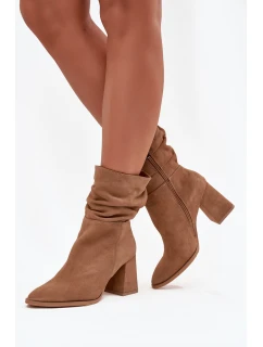 Kozačky z přírodního vyhřívané na podpatku s  béžové model 21718456 - Zazoo