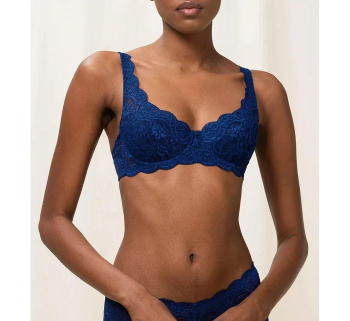 Amourette 300 WHP X - HLBOKÁ VODA - TRIUMPH