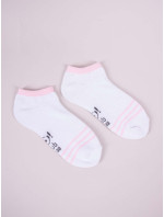 Yoclub Dievčenské členkové bavlnené ponožky Vzory Farby 3-pack SKS-0028G-AA30-001 Viacfarebné