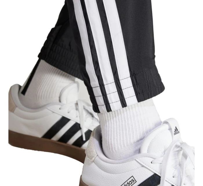 Nohavice adidas Essentials 3-Stripes Woven M IM7841 Nohavice adidas Essentials 3-Stripes Woven M IM7841