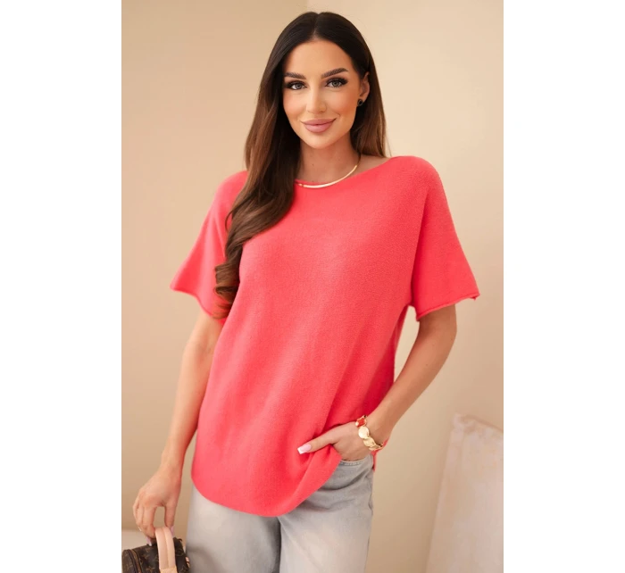 Dámsky sveter s krátkym rukávom voľného strihu malinová
