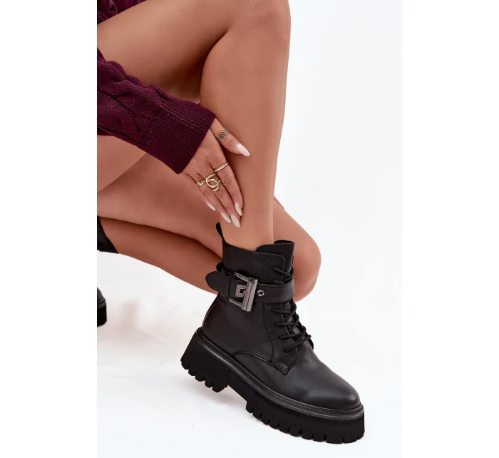 Skórzane Botki Workery Damskie Ocieplane Z Ozdobną Klamrą D&A MK52-032 Czarne Skórzane Botki Workery Damskie Ocieplane Z Ozdobną Klamrą D&A MK52-032 Czarne