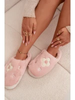 Kožešinové pantofle s květinami Růžové model 21772530 - Boto