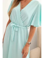 Šaty so skladaným výstrihom mätovej farby Šaty so skladaným výstrihom mätovej farby