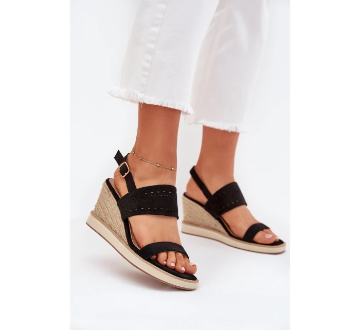 Dámské Sandály S Na Klínu Černé model 21704029 - Boto Dámské Sandály S Na Klínu Černé model 21704029 - Boto