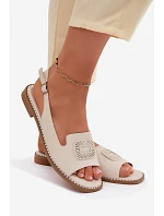 Kožené dámské sandály na nízkém podpatku model 22133613 béžové - S.Barski