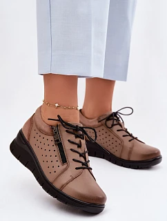 Kožené dámské polobotky na platformě model 22100867 Béžové - VINCEZA