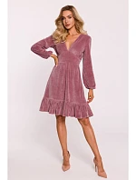 M826 Zamatové šaty s výstrihom do V - krepovo ružové