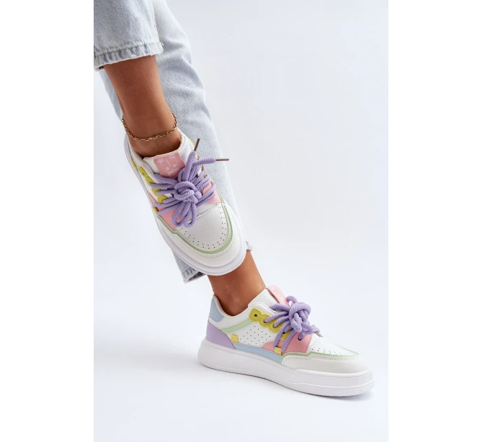 Dámské tenisky z ekokože v provedení model 21648806 - Boto Dámské tenisky z ekokože v provedení model 21648806 - Boto