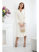 Šaty s viazaným plisovaným lemom svetlo béžové Šaty s viazaným plisovaným lemom svetlo béžové