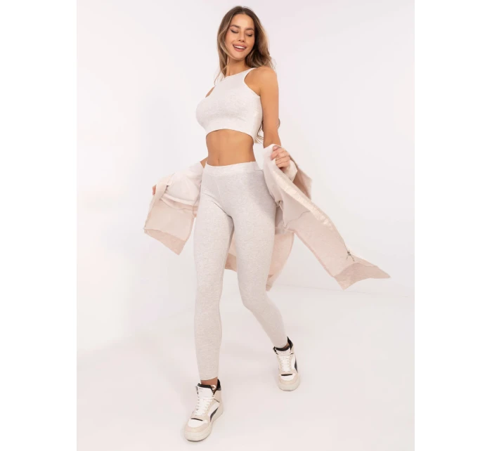 Súprava EM KMPL 851.69P svetlo béžová Súprava EM KMPL 851.69P svetlo béžová