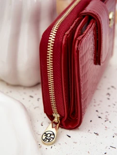 Lakovaná dámska peňaženka s reliéfom Rivonna - červená