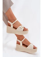 Sandały Damskie Na Koturnie Z Klamrą Beżowe Liniella Sandały Damskie Na Koturnie Z Klamrą Beżowe Liniella