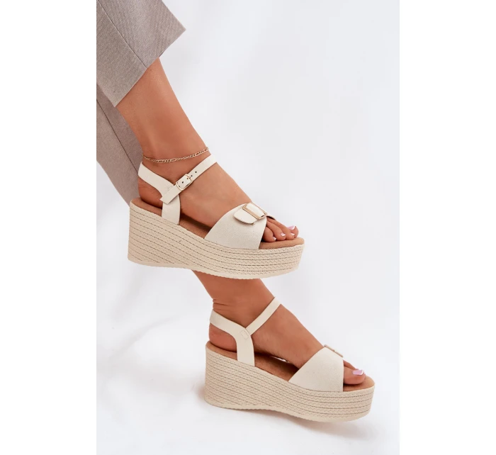 Sandały Damskie Na Koturnie Z Klamrą Beżowe Liniella Sandały Damskie Na Koturnie Z Klamrą Beżowe Liniella