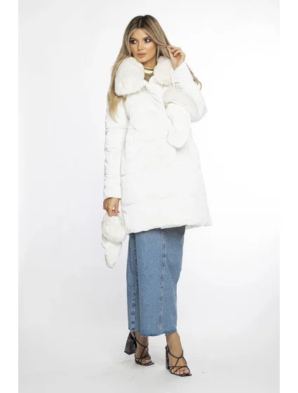 Bílá dámská zimní bunda s límcem a  model 21247525 - Ann Gissy