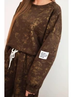 Dámska súprava z viskózového džerseja oversize s predĺženou mikinou a pracím efektom hnedej farby Dámska súprava z viskózového džerseja oversize s predĺženou mikinou a pracím efektom hnedej farby