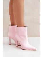 Lakierowane Botki Na Szpice Wsuwane Jasnoróżowe Seliri Lakierowane Botki Na Szpice Wsuwane Jasnoróżowe Seliri