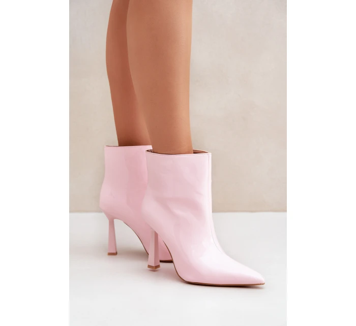 Lakierowane Botki Na Szpice Wsuwane Jasnoróżowe Seliri Lakierowane Botki Na Szpice Wsuwane Jasnoróżowe Seliri