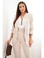 Elegantný set saka a nohavíc béžovej farby