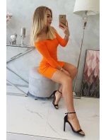 Pruhované vypasované šaty oranžové neónové Pruhované vypasované šaty oranžové neónové