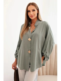 Dámska košeľa s ozdobnými gombíkmi 61953 Khaki zelená - K-Fashion