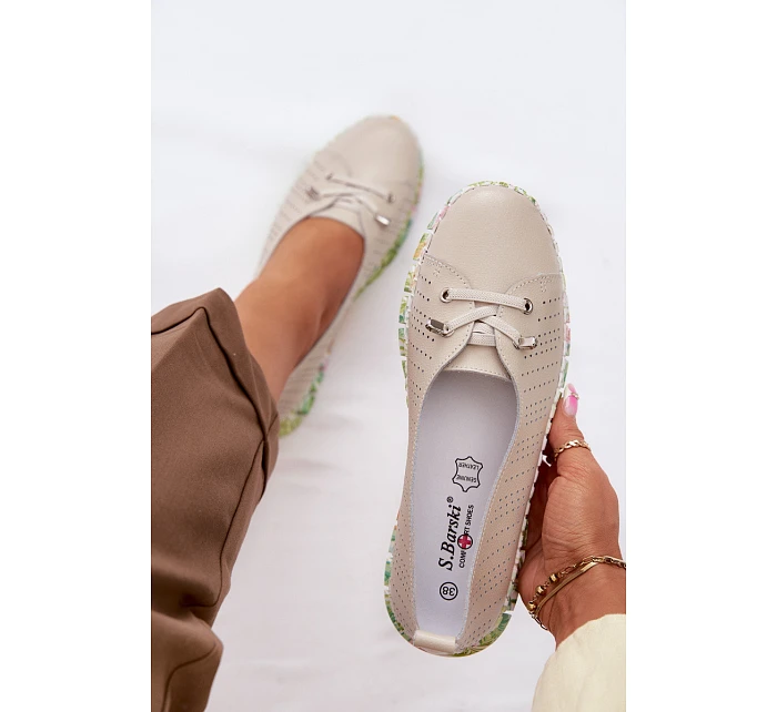 Kožené dámské polobotky model 22100343 Béžové - S.Barski