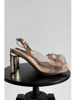 Sandále na podpätku model 225149 Vykročte štýlovo