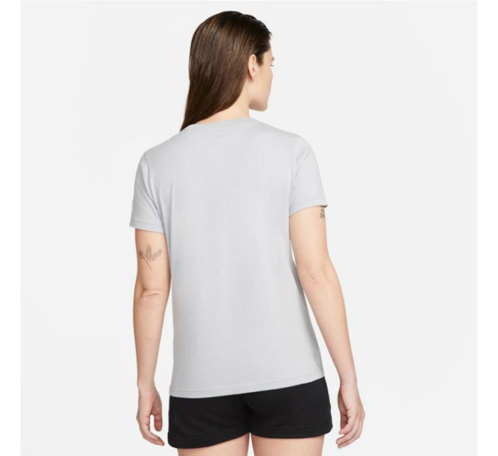 Dámské tričko Sportswear W DN5878 063 - Nike