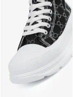 Praktické čierne tenisky na platforme pre ženy Praktické čierne tenisky na platforme pre ženy