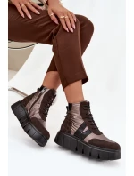 Dámské zateplené kotníkové boty na platformě model 21712578 hnědé - VINCEZA Dámské zateplené kotníkové boty na platformě model 21712578 hnědé - VINCEZA